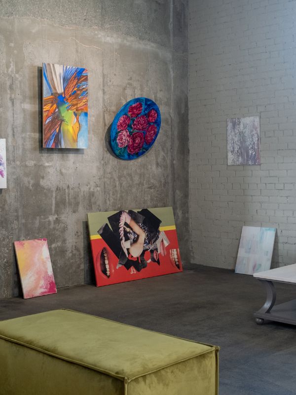 art gallery